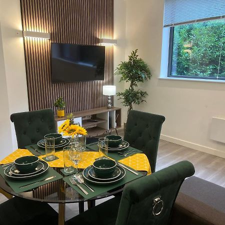 Esmae Homes Milton Keynes Eksteriør billede