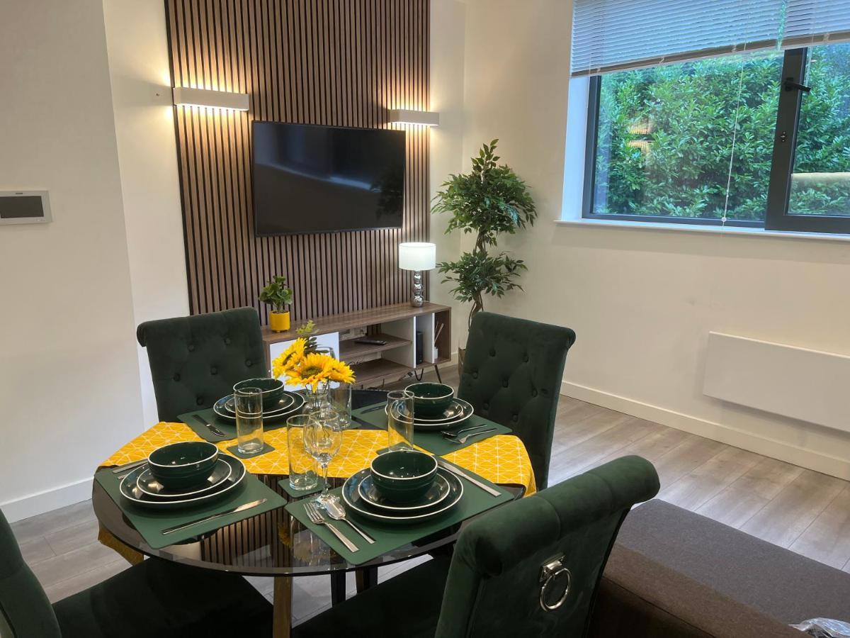 Esmae Homes Milton Keynes Eksteriør billede
